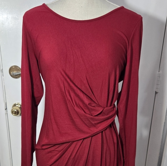 J. Jill Wearever Collection Dress Long Sleeve Side Knot Size Medium Red Midi - Picture 7 of 7
